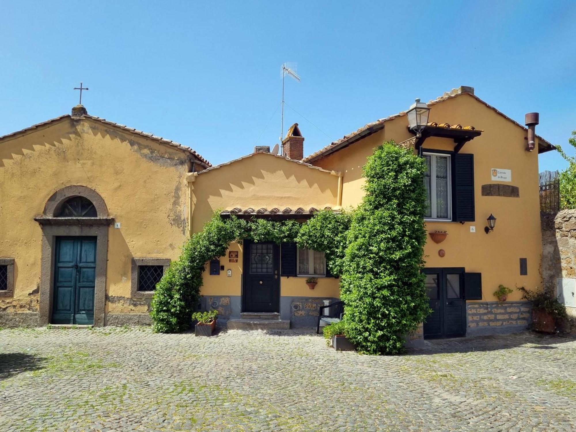 Casa Vacanze Nives Tuscania Luaran gambar