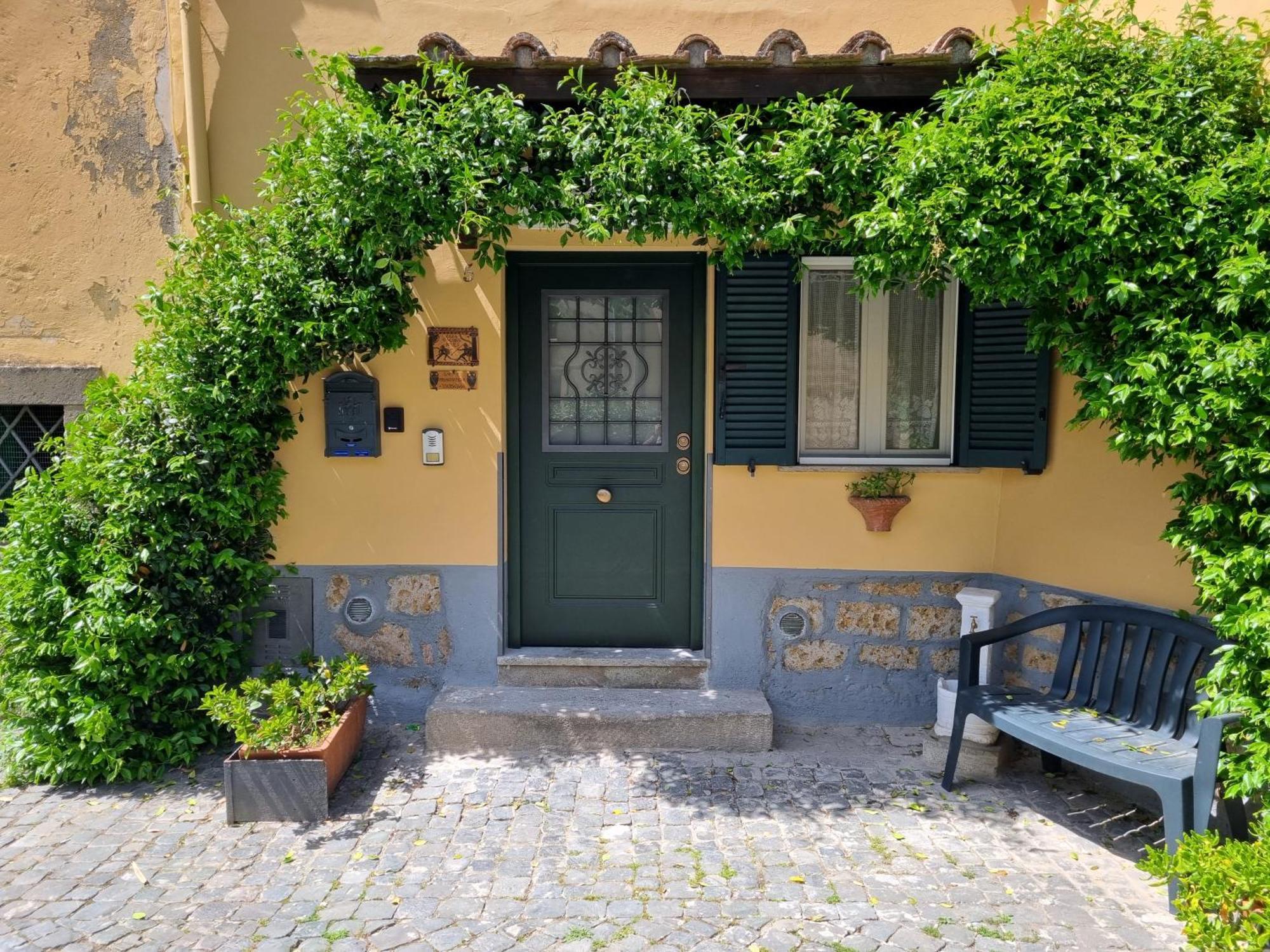 Casa Vacanze Nives Tuscania Luaran gambar